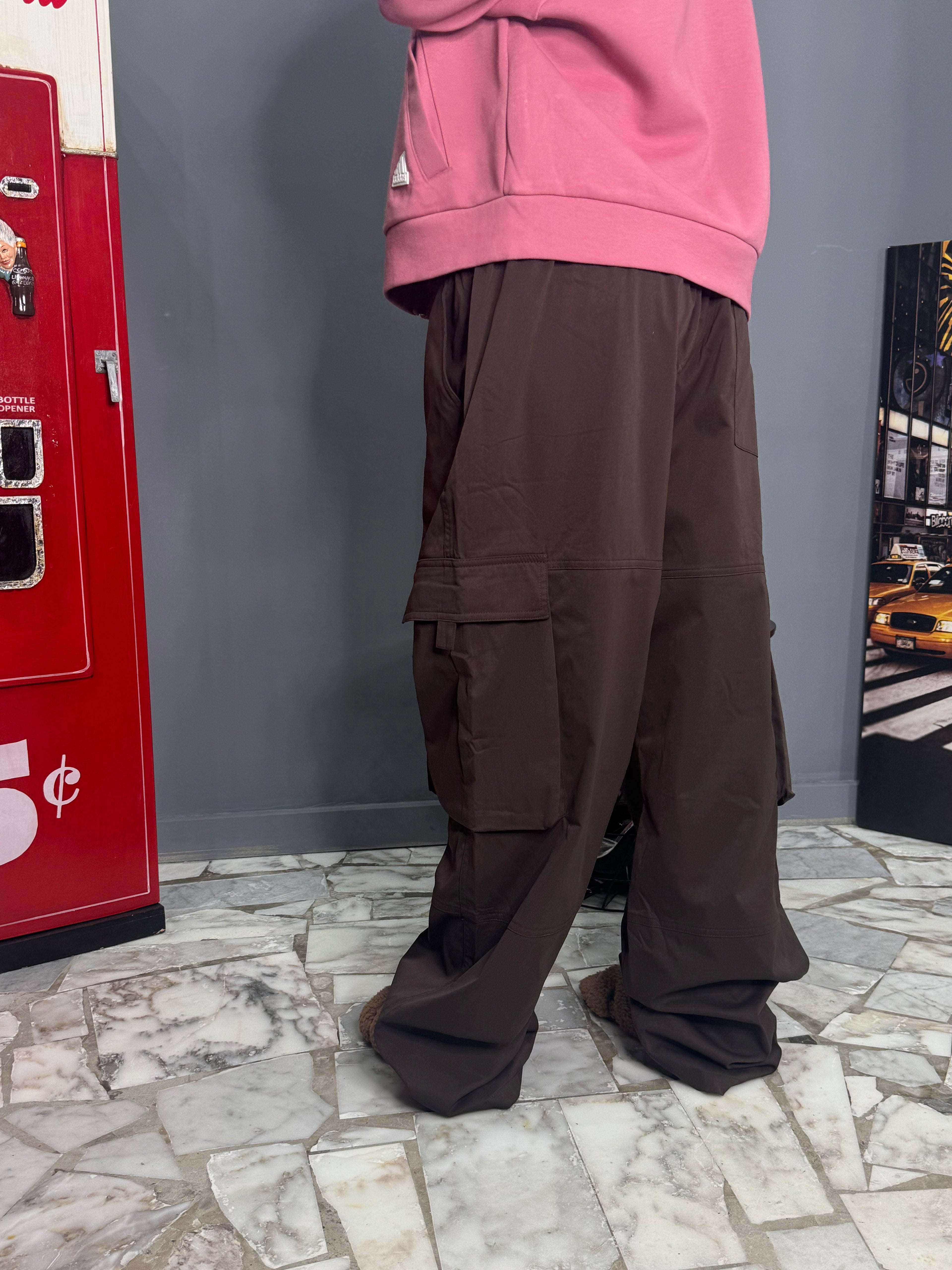 Cargo outlet pants